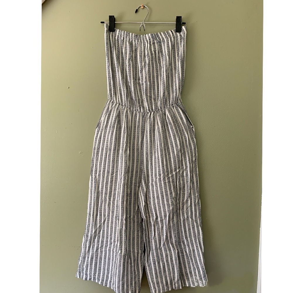 Chic strapless jumpsuit